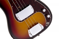 235_4_Fender-American-Vintage-63-Precision-Bass.jpg